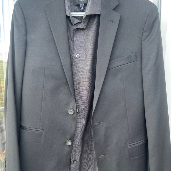 Kenneth Cole Suit - Picture 1 of 5